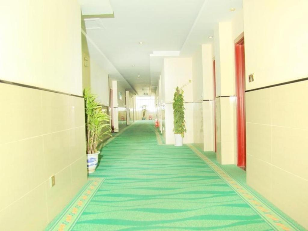 格林豪泰江苏省扬州市西客站百祥路快捷酒店 外观 照片
